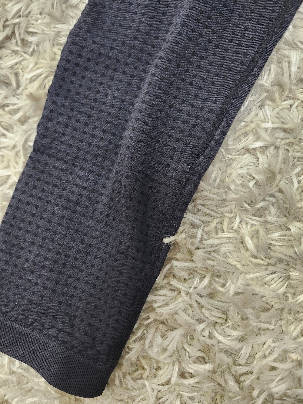 NVGTN and GYMSHARK Leggings Sz XSMALL and SMALL - Picture 10 of 16